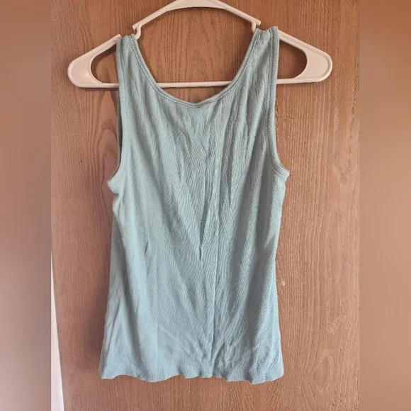 Gilligan & O'Malley Green Tank Top Sleeveless Casual - Picture 3 of 3